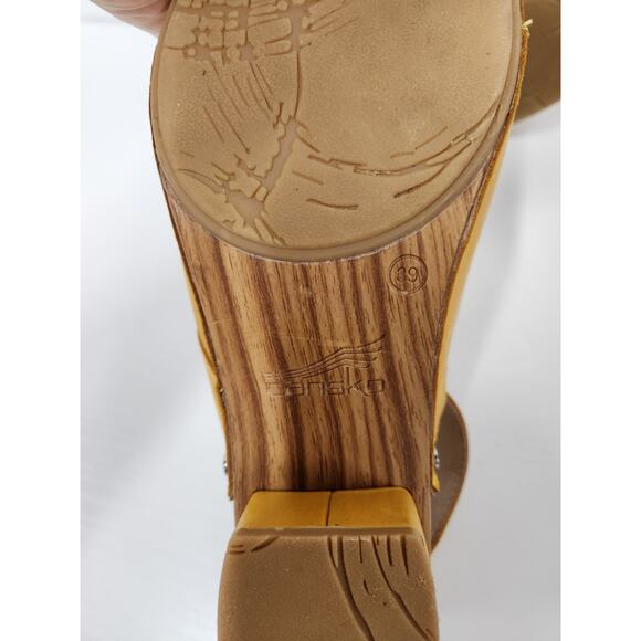 Dansko Women's Madalyn Mango Burnish Leather Clog Sandals, Size 39 (US 8.5) - Picture 7 of 11